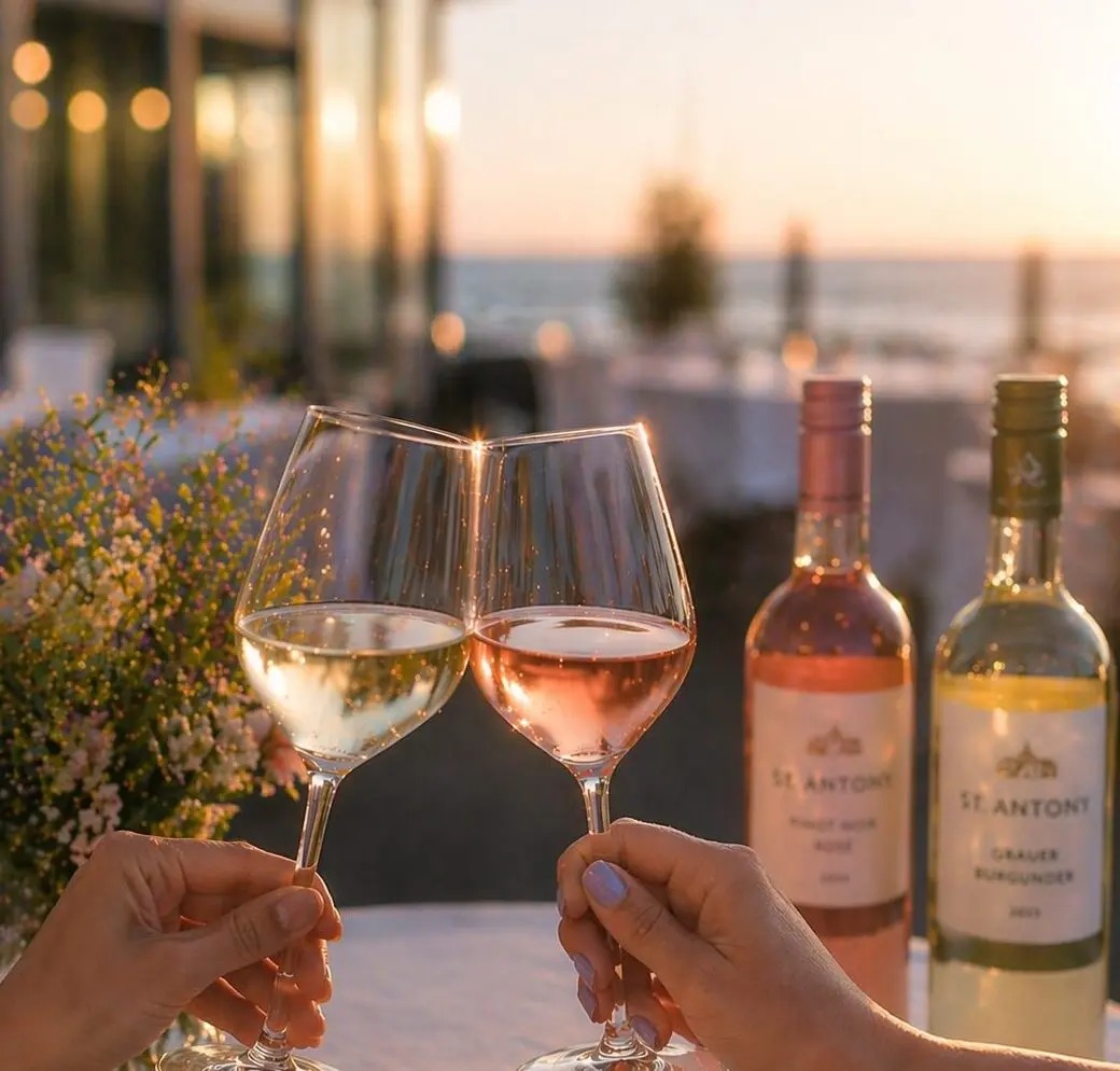 Rosé & White Party